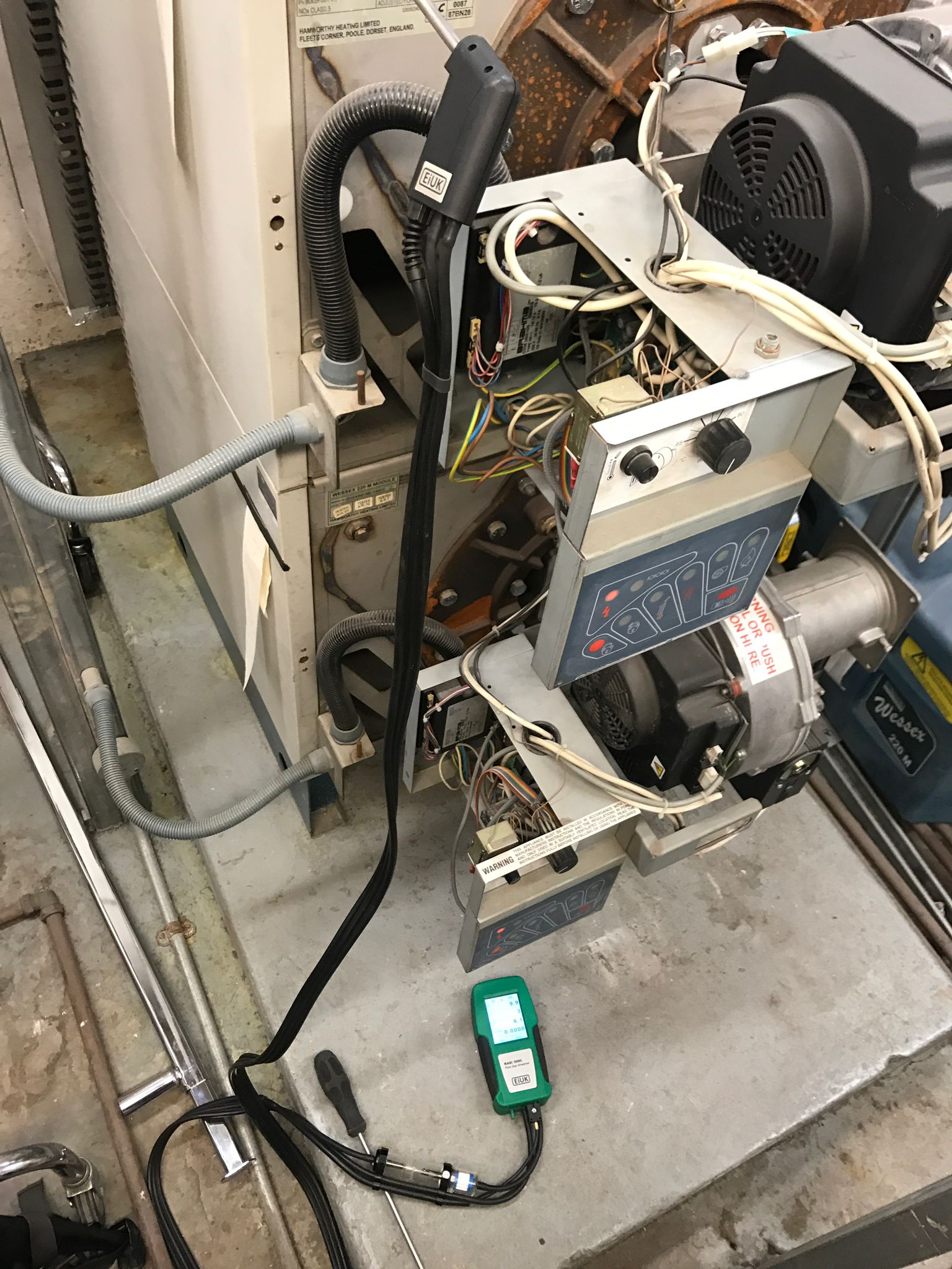 gas safe registered engineer near me Keighley, BD20-BD22